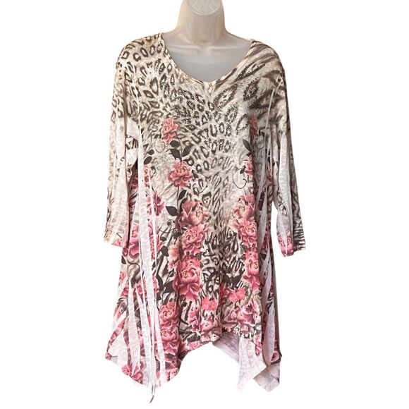 Studio Gem Animal Print Leopard Rose Floral Beaded Knit Tunic Sz L Sharkbite Hem - Picture 1 of 12